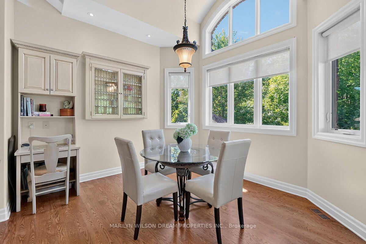 Photo 22 of 448 Rahul Crescent, Ottawa, Mooneys Bay — HOMEH