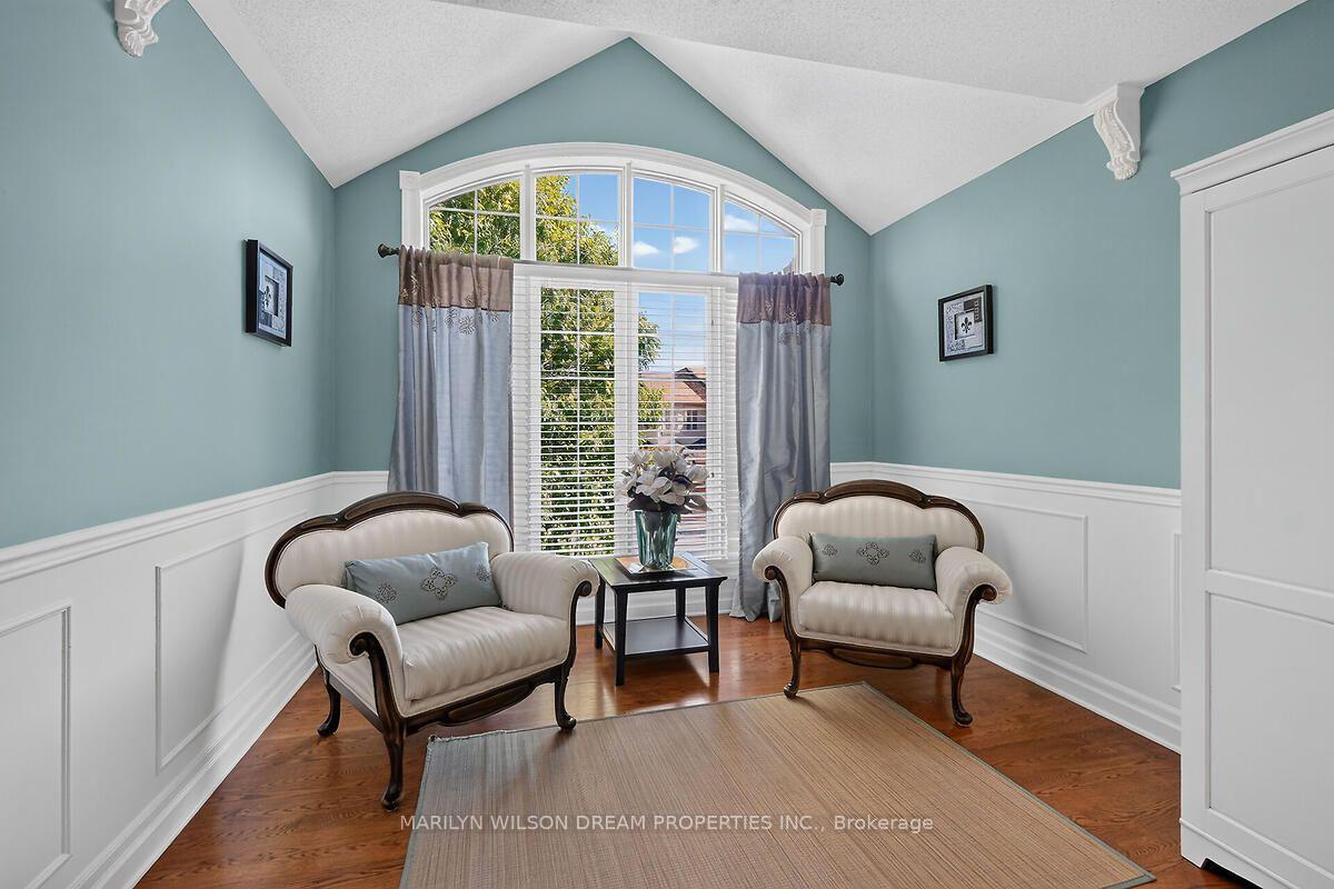 Photo 36 of 448 Rahul Crescent, Ottawa, Mooneys Bay — HOMEH