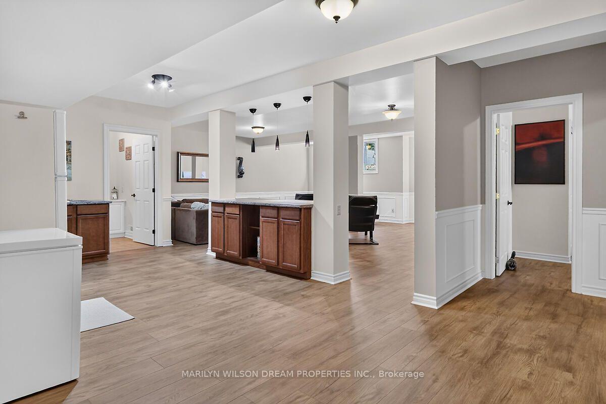 Photo 41 of 448 Rahul Crescent, Ottawa, Mooneys Bay — HOMEH
