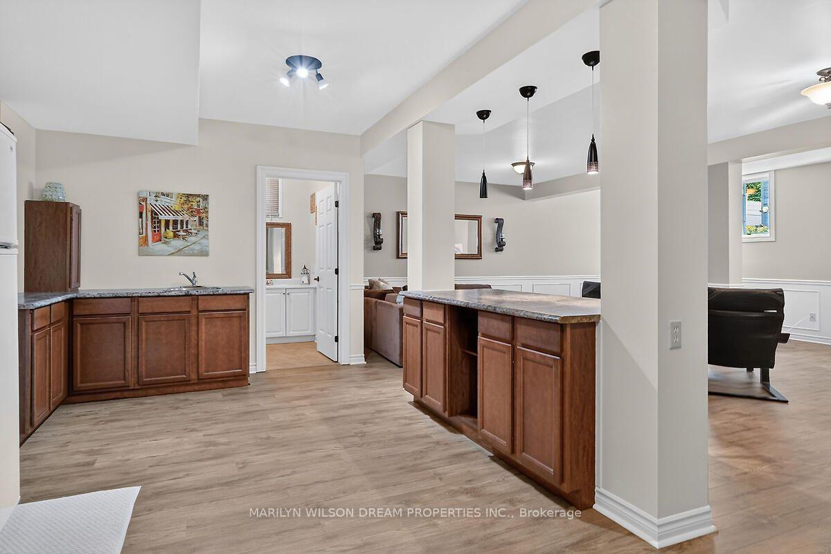 Photo 42 of 448 Rahul Crescent, Ottawa, Mooneys Bay — HOMEH