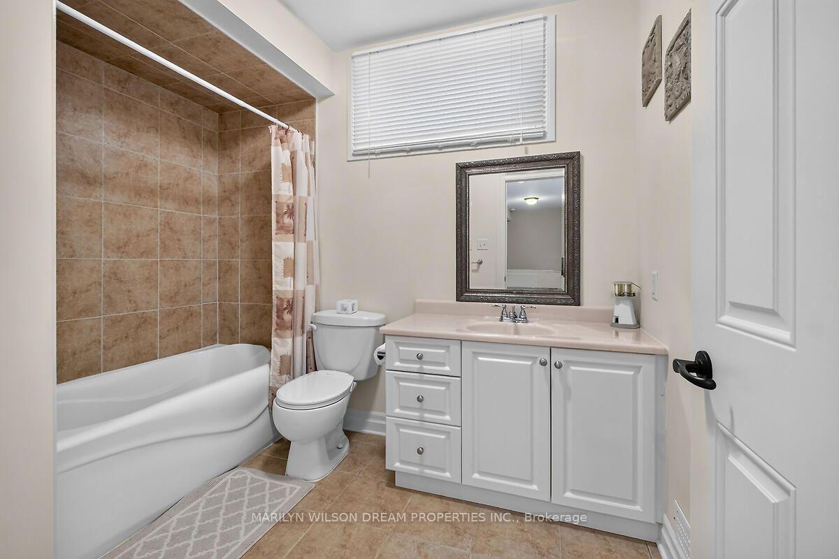 Photo 49 of 448 Rahul Crescent, Ottawa, Mooneys Bay — HOMEH