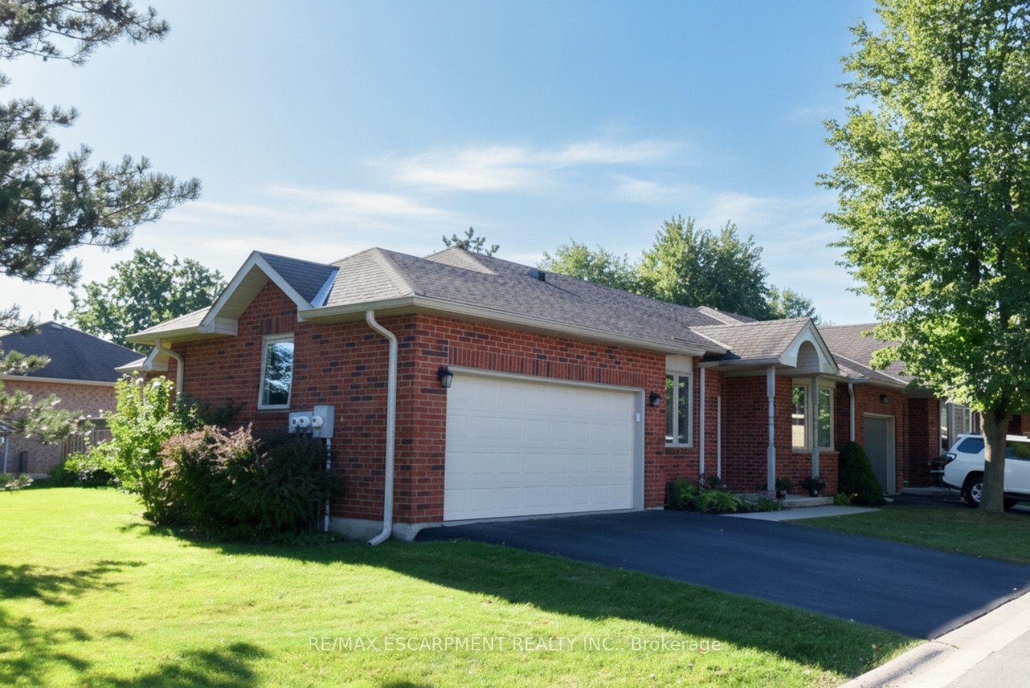 Photo 4 of 87 Jenifer Drive, Hamilton, Rural Glanbrook — HOMEH