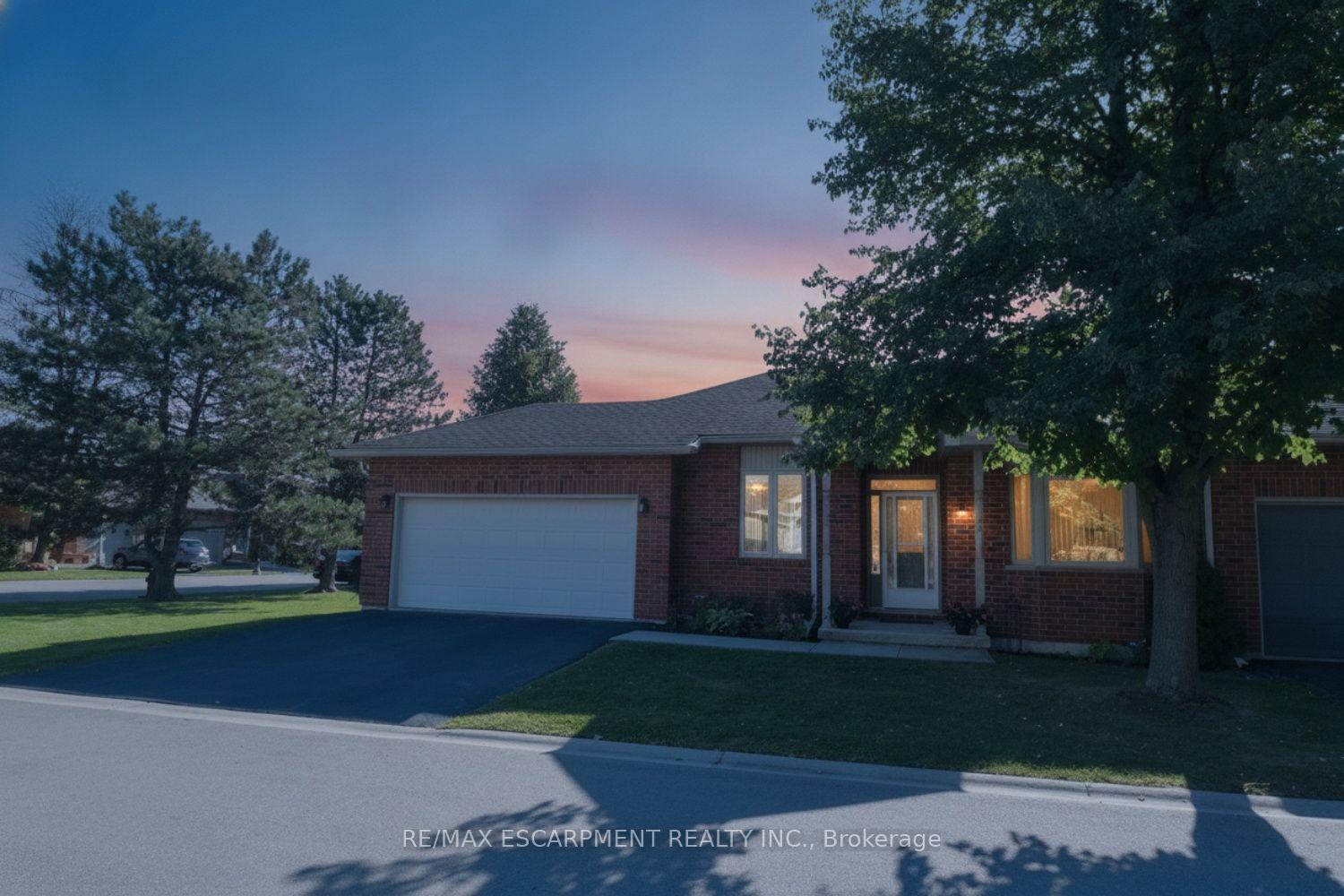 Photo 5 of 87 Jenifer Drive, Hamilton, Rural Glanbrook — HOMEH