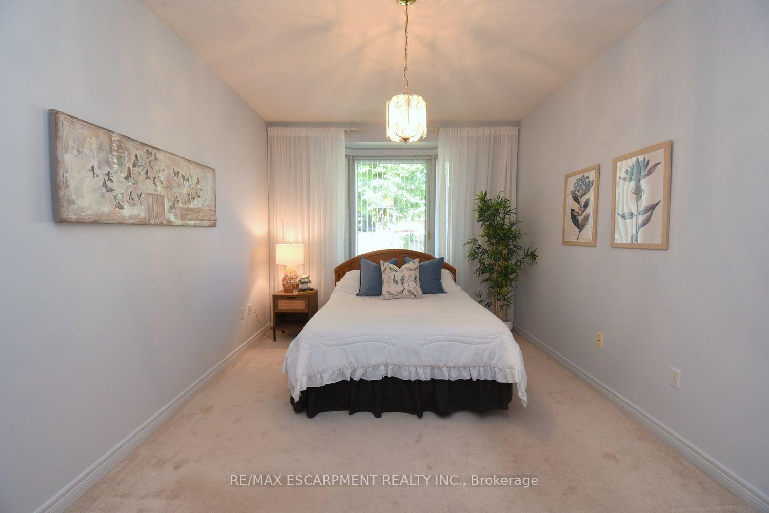 Photo 19 of 87 Jenifer Drive, Hamilton, Rural Glanbrook — HOMEH