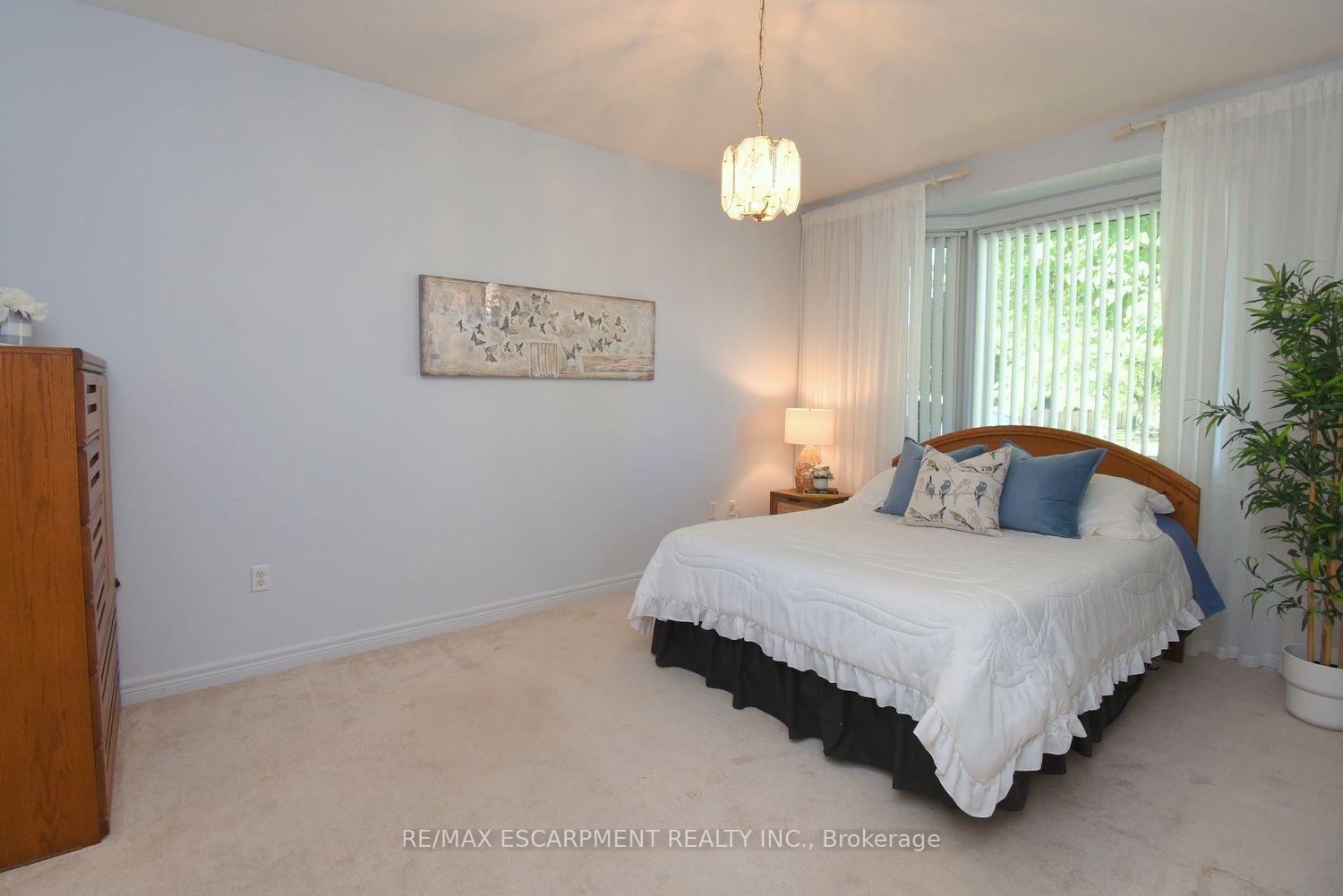 Photo 20 of 87 Jenifer Drive, Hamilton, Rural Glanbrook — HOMEH