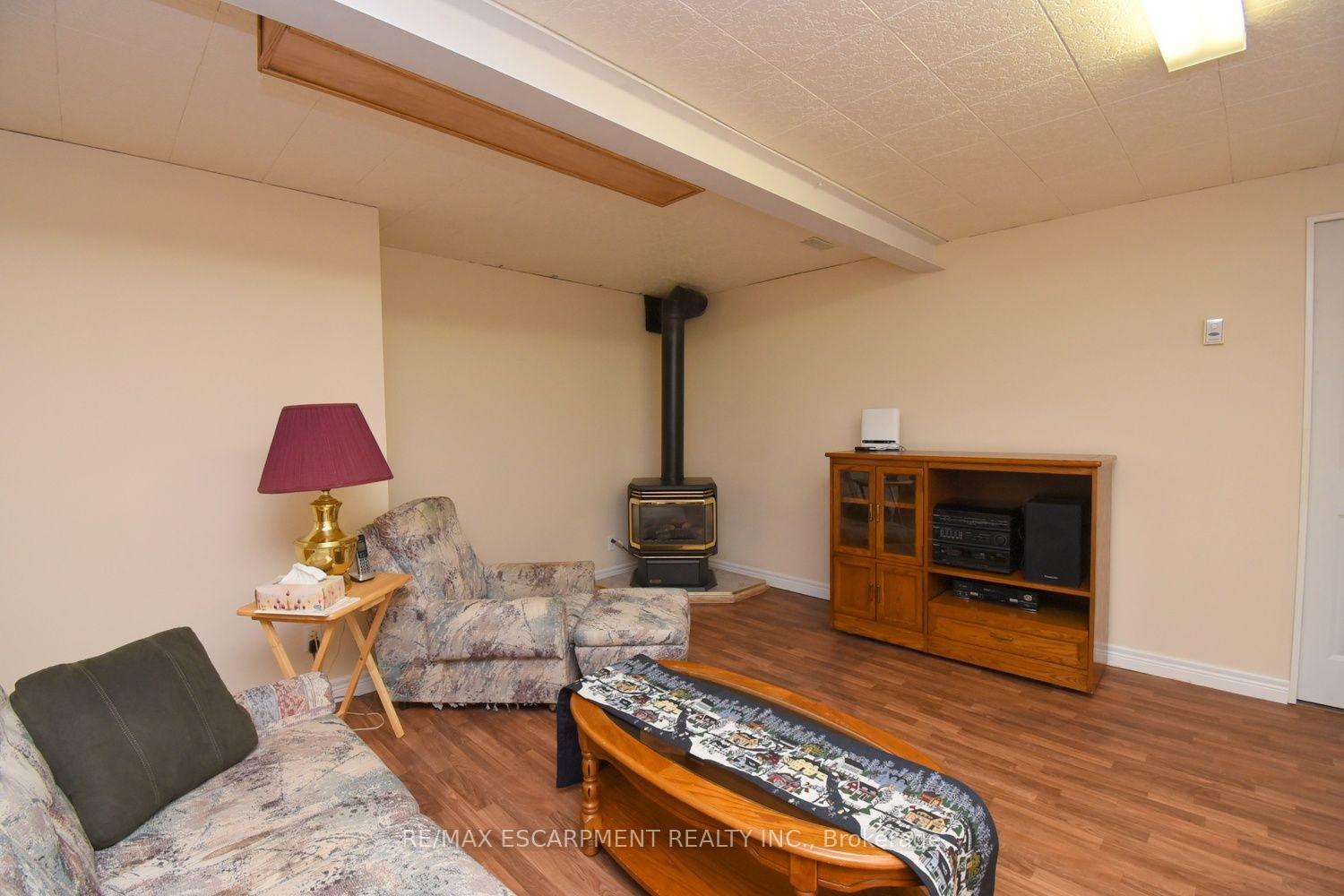 Photo 32 of 87 Jenifer Drive, Hamilton, Rural Glanbrook — HOMEH