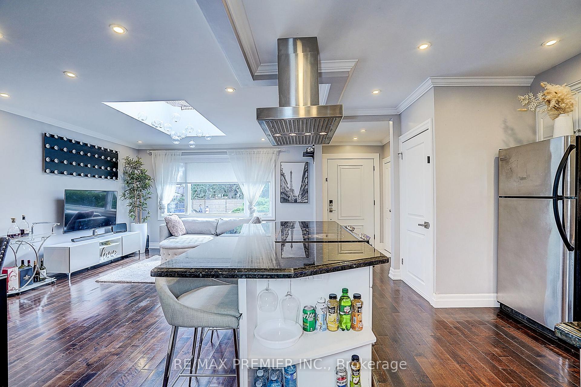 Photo 31 of 445 Selsey Drive, Mississauga, Cooksville — HOMEH