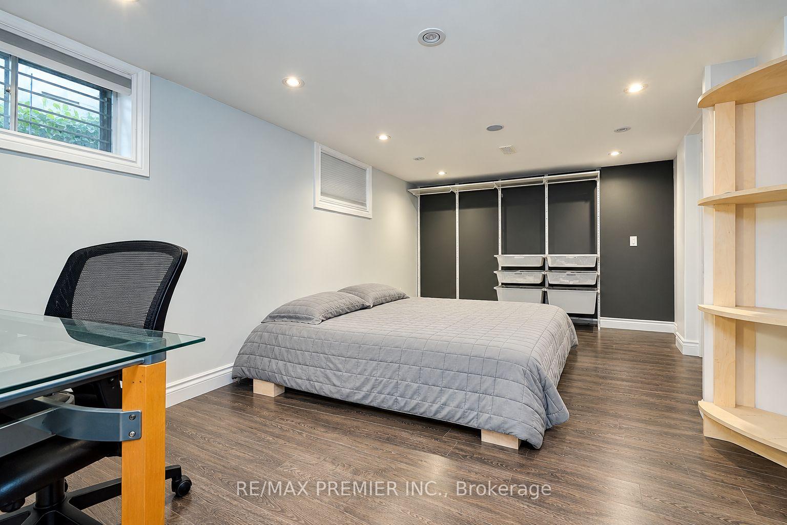 Photo 53 of 445 Selsey Drive, Mississauga, Cooksville — HOMEH