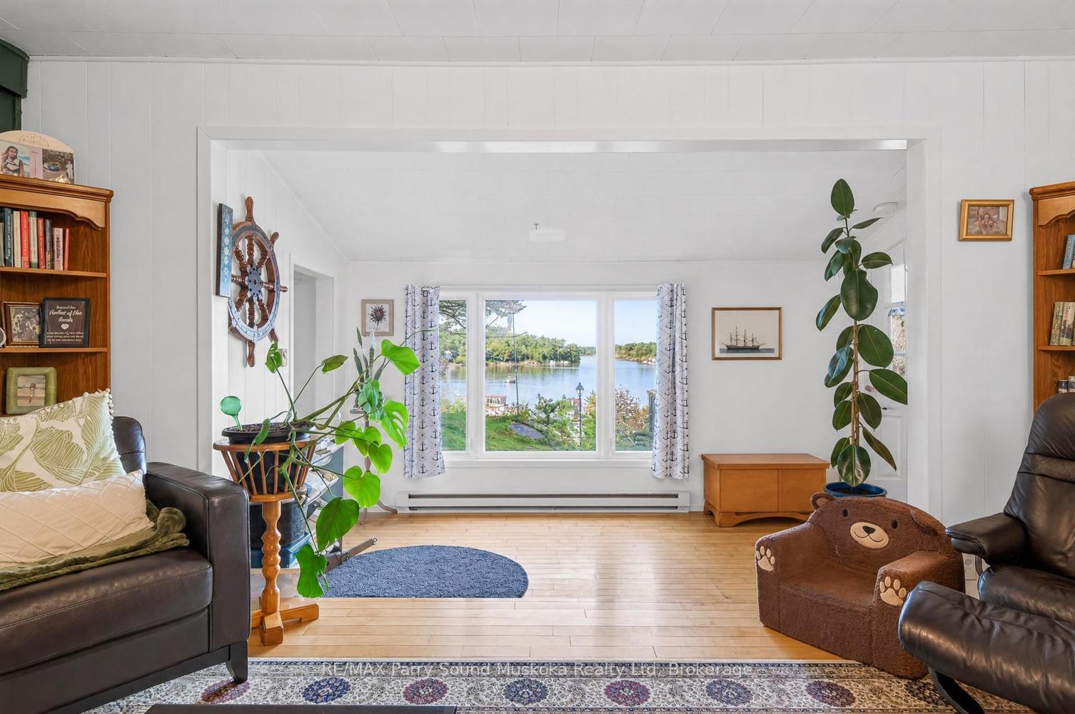 Photo 7 of 39 South Shore Road, The Archipelago, Archipelago North — HOMEH