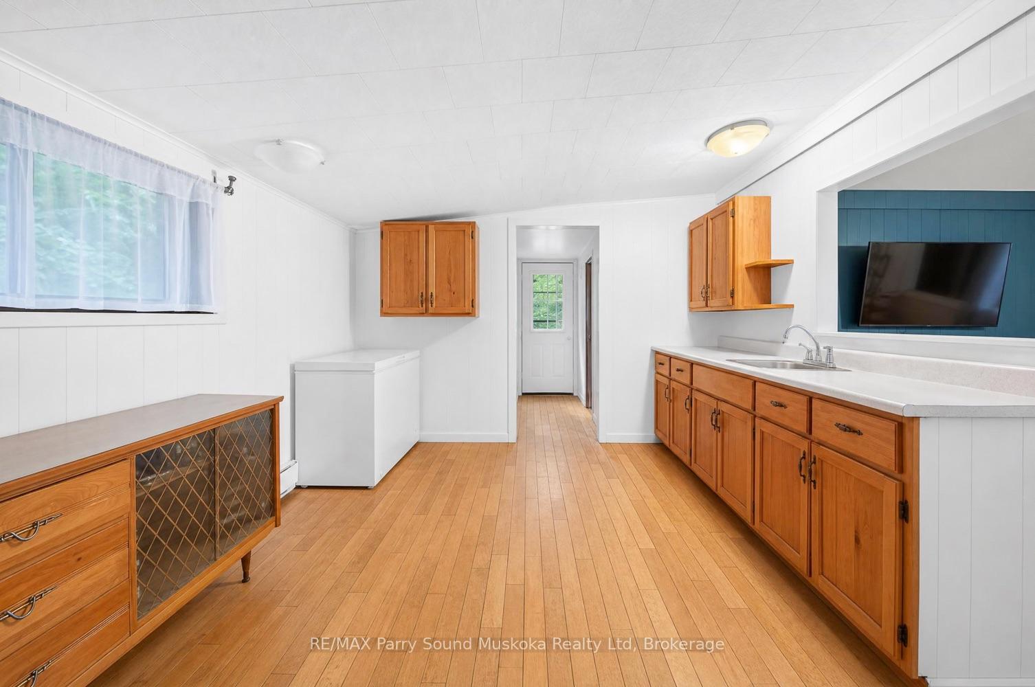 Photo 12 of 39 South Shore Road, The Archipelago, Archipelago North — HOMEH