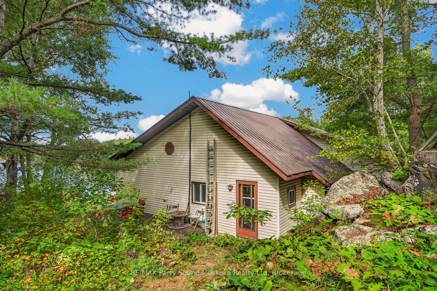 Photo 28 of 39 South Shore Road, The Archipelago, Archipelago North — HOMEH