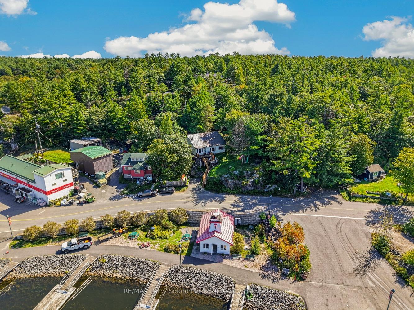 Photo 38 of 39 South Shore Road, The Archipelago, Archipelago North — HOMEH