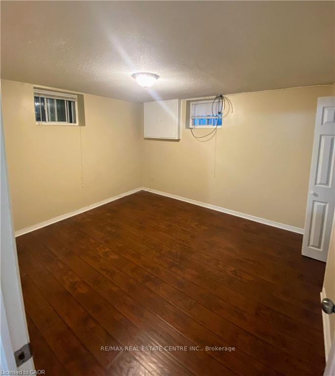 Photo 15 of 89 Elgin Street N, Cambridge, Alison — HOMEH