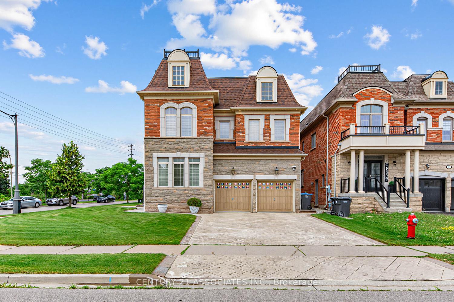 Photo 4 of 29 Black Diamond Crescent, Brampton, Credit Valley — HOMEH