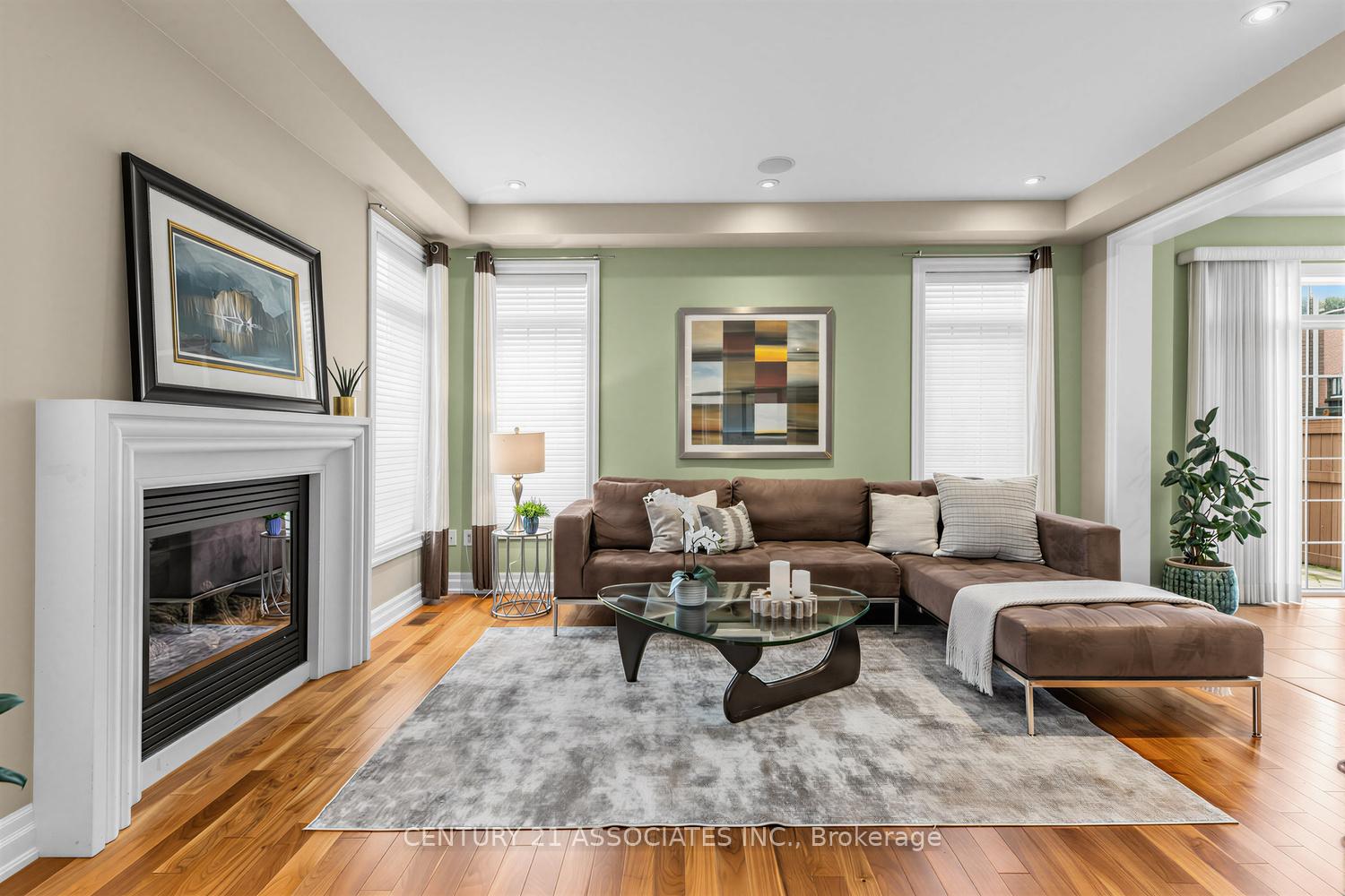 Photo 13 of 29 Black Diamond Crescent, Brampton, Credit Valley — HOMEH