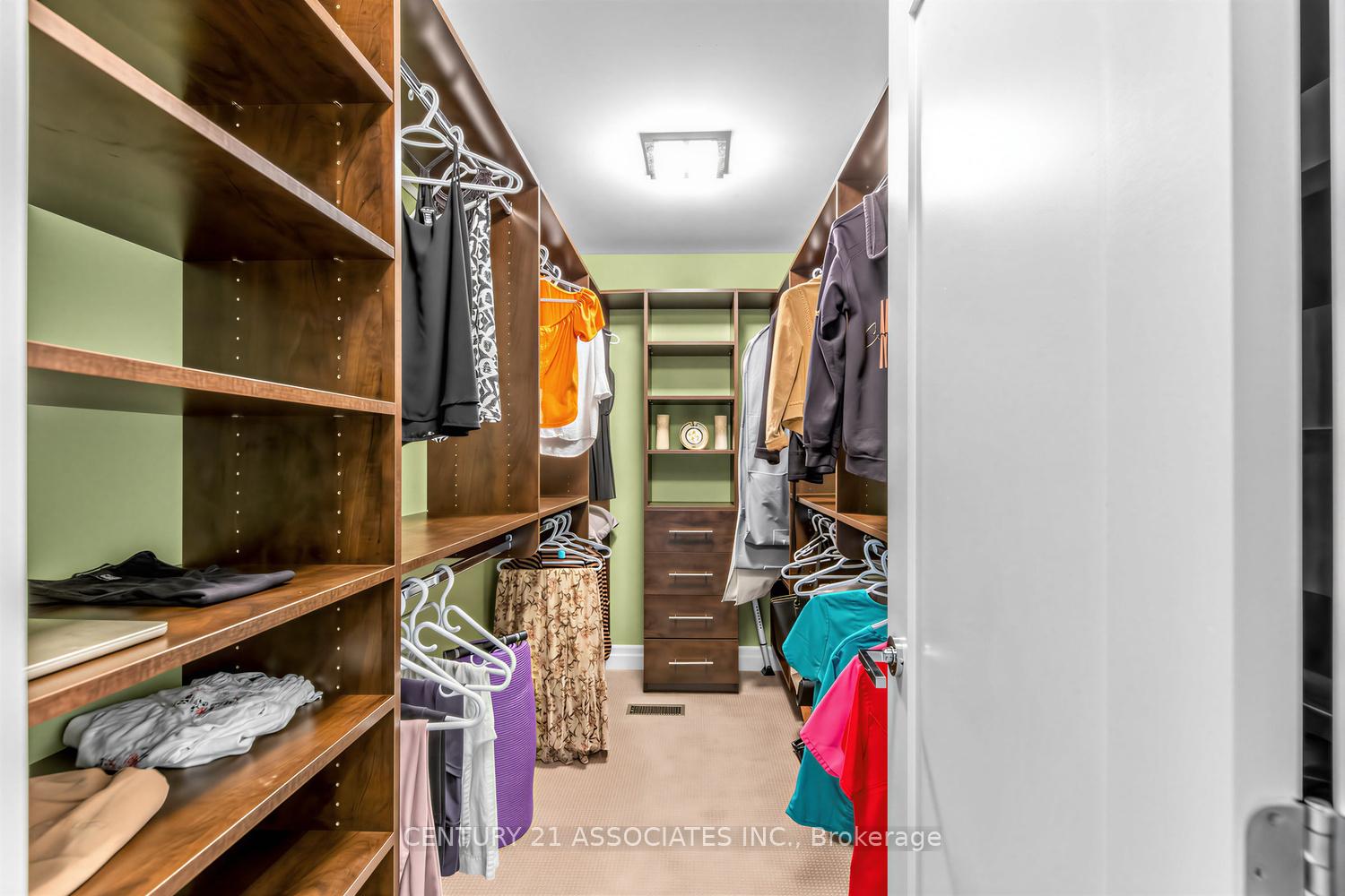 Photo 27 of 29 Black Diamond Crescent, Brampton, Credit Valley — HOMEH