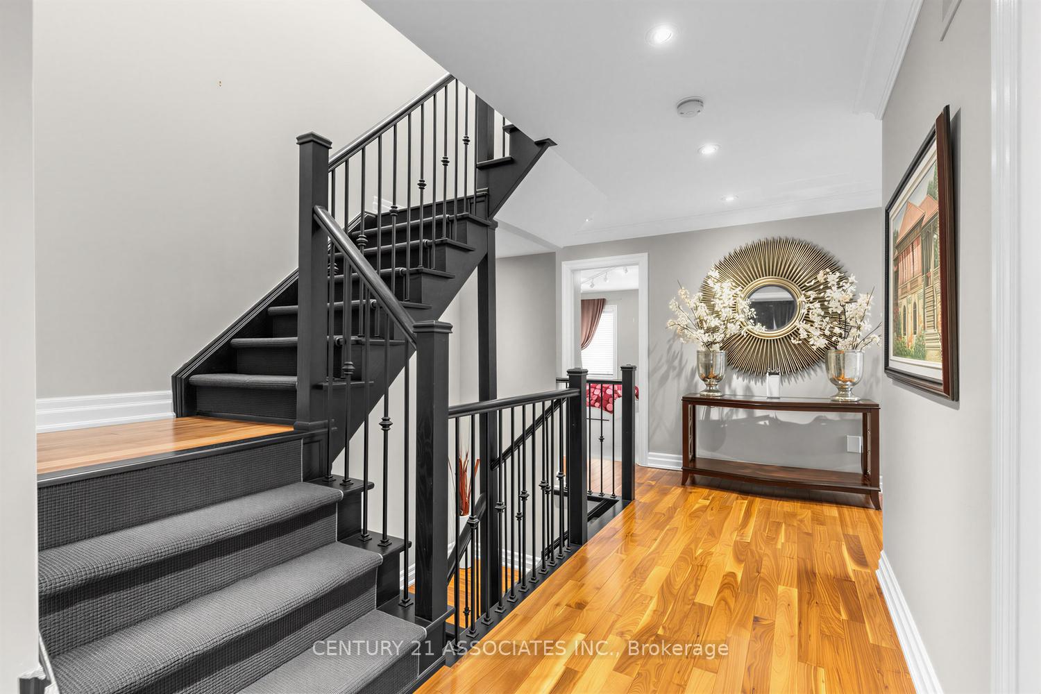 Photo 35 of 29 Black Diamond Crescent, Brampton, Credit Valley — HOMEH