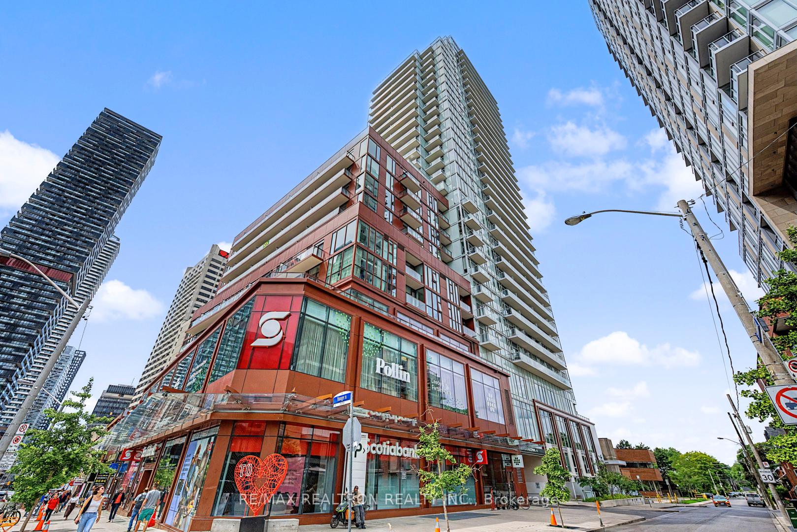 Photo 5 of Unit 102, 33 Helendale Avenue, Toronto, Yonge-Eglinton — HOMEH