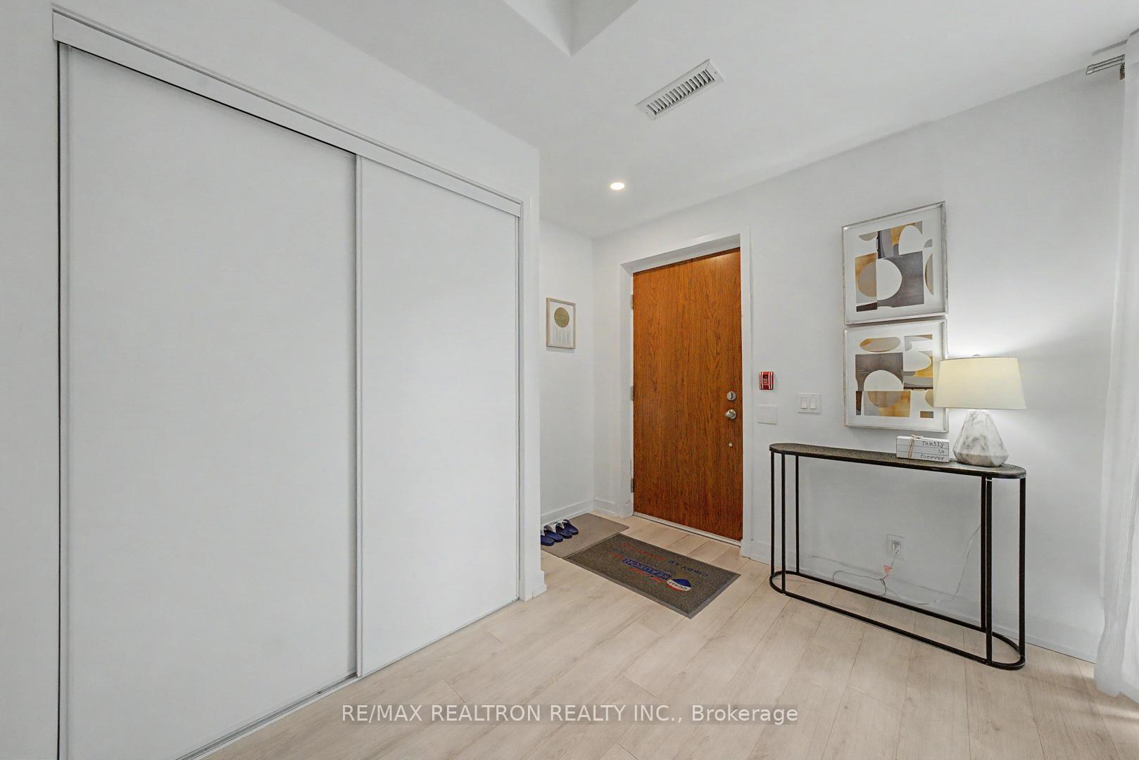Photo 12 of Unit 102, 33 Helendale Avenue, Toronto, Yonge-Eglinton — HOMEH