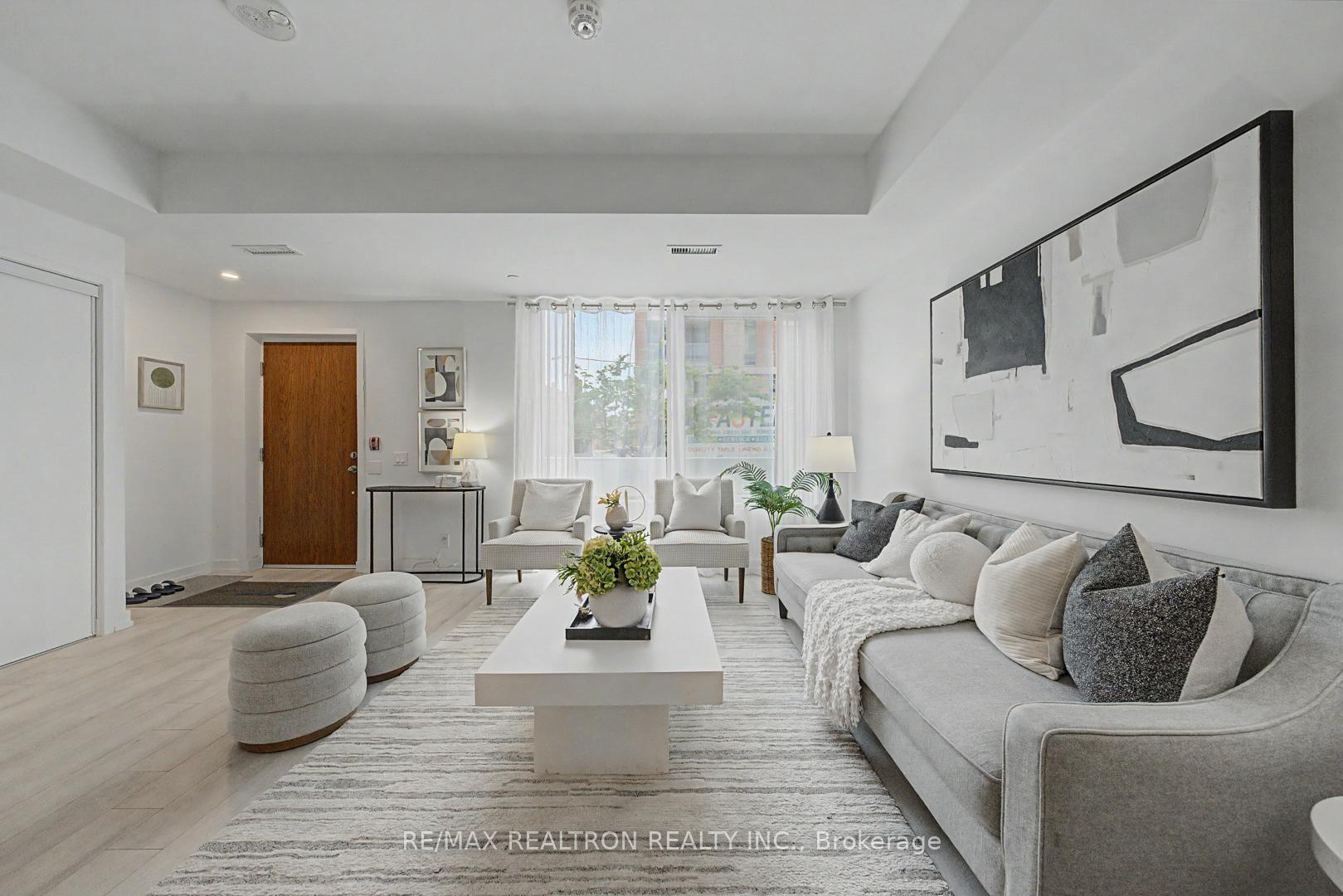 Photo 15 of Unit 102, 33 Helendale Avenue, Toronto, Yonge-Eglinton — HOMEH