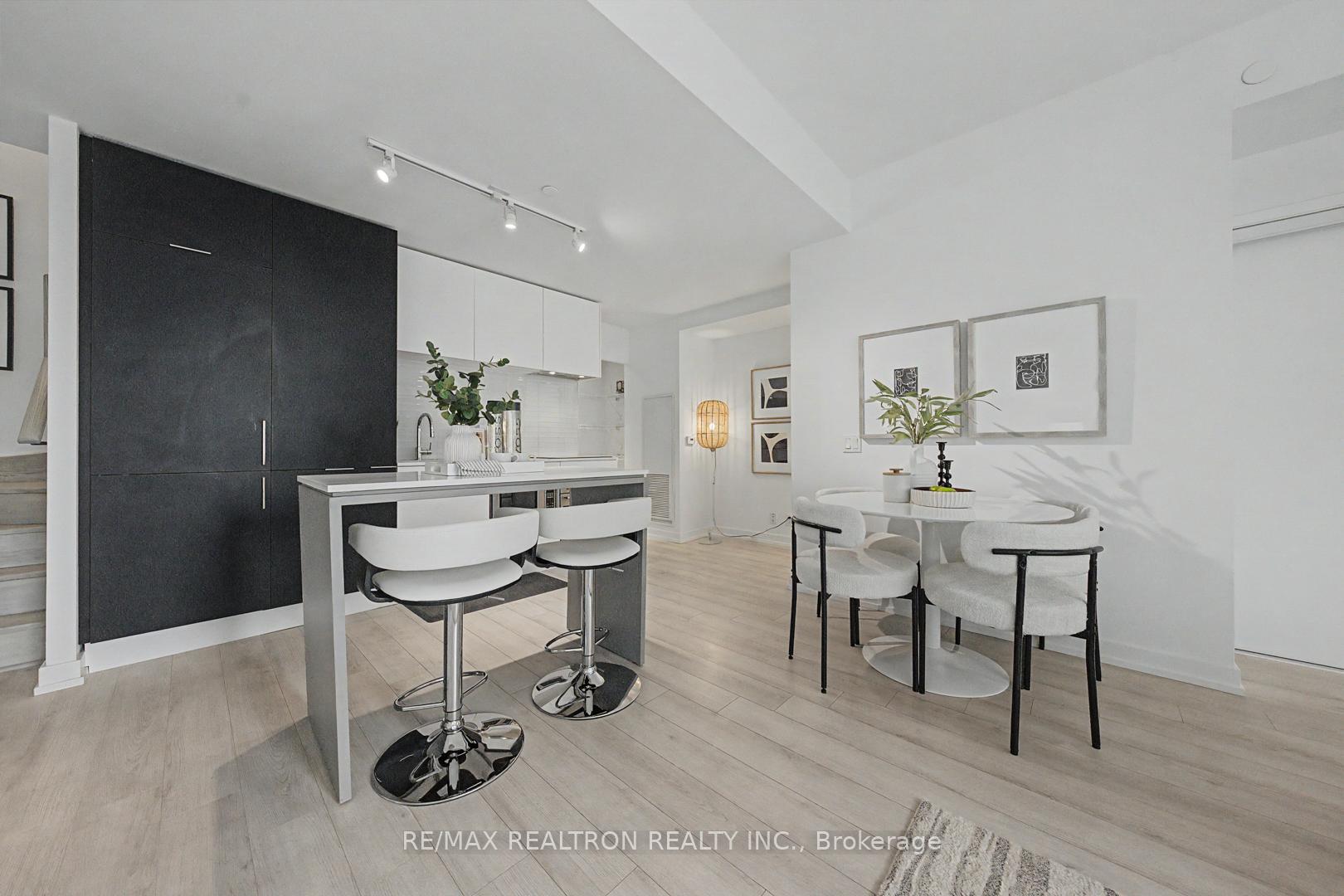 Photo 17 of Unit 102, 33 Helendale Avenue, Toronto, Yonge-Eglinton — HOMEH