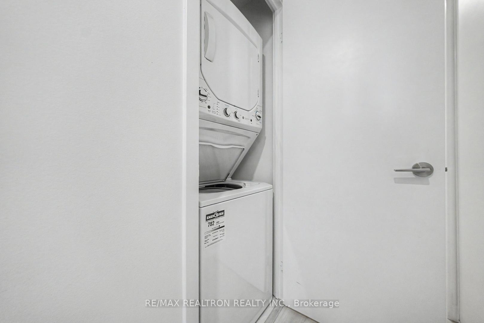 Photo 37 of Unit 102, 33 Helendale Avenue, Toronto, Yonge-Eglinton — HOMEH