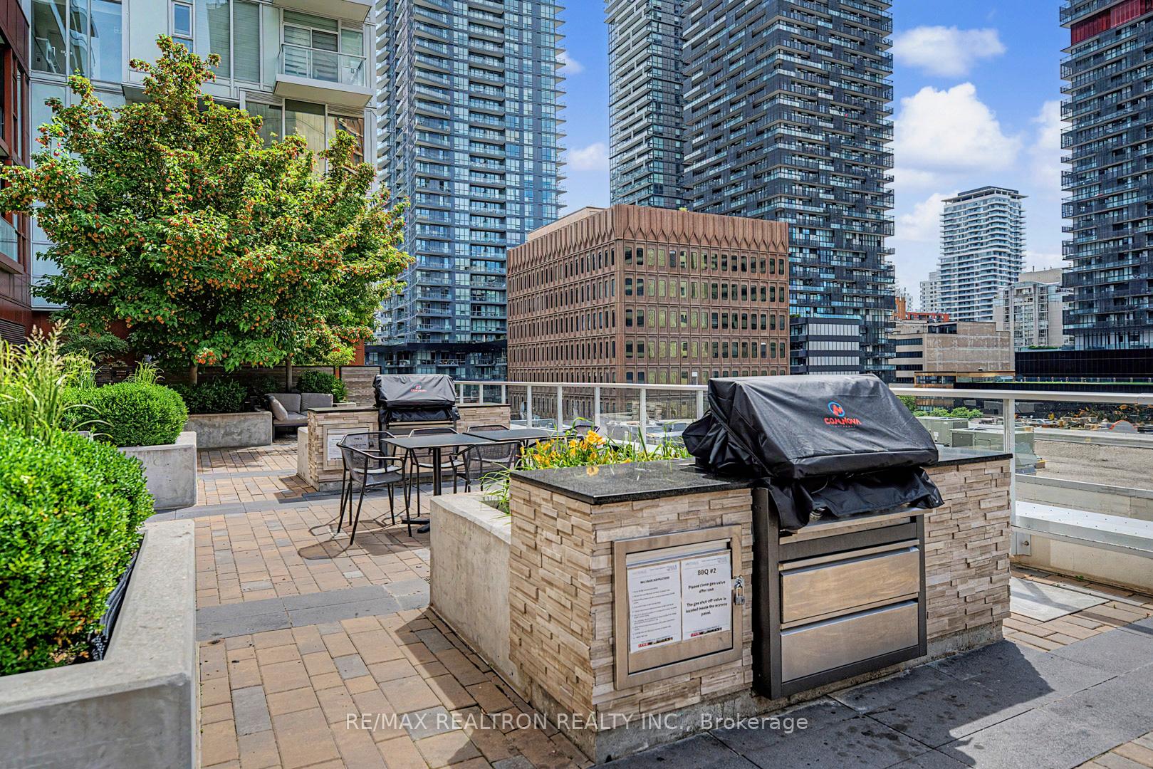 Photo 39 of Unit 102, 33 Helendale Avenue, Toronto, Yonge-Eglinton — HOMEH