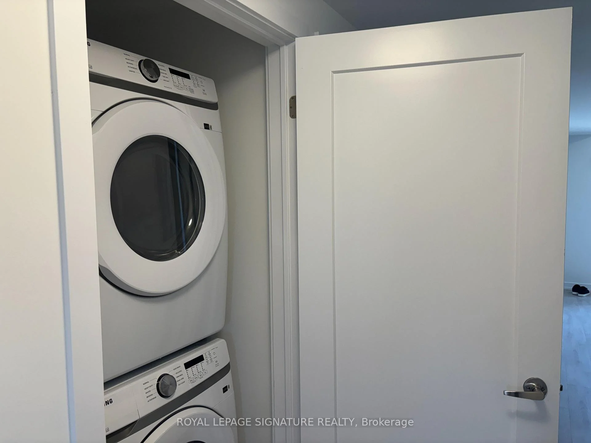 Photo 19 of Unit 24, 42 Lowes Road W, Guelph, Clairfields/Hanlon Business Park — HOMEH