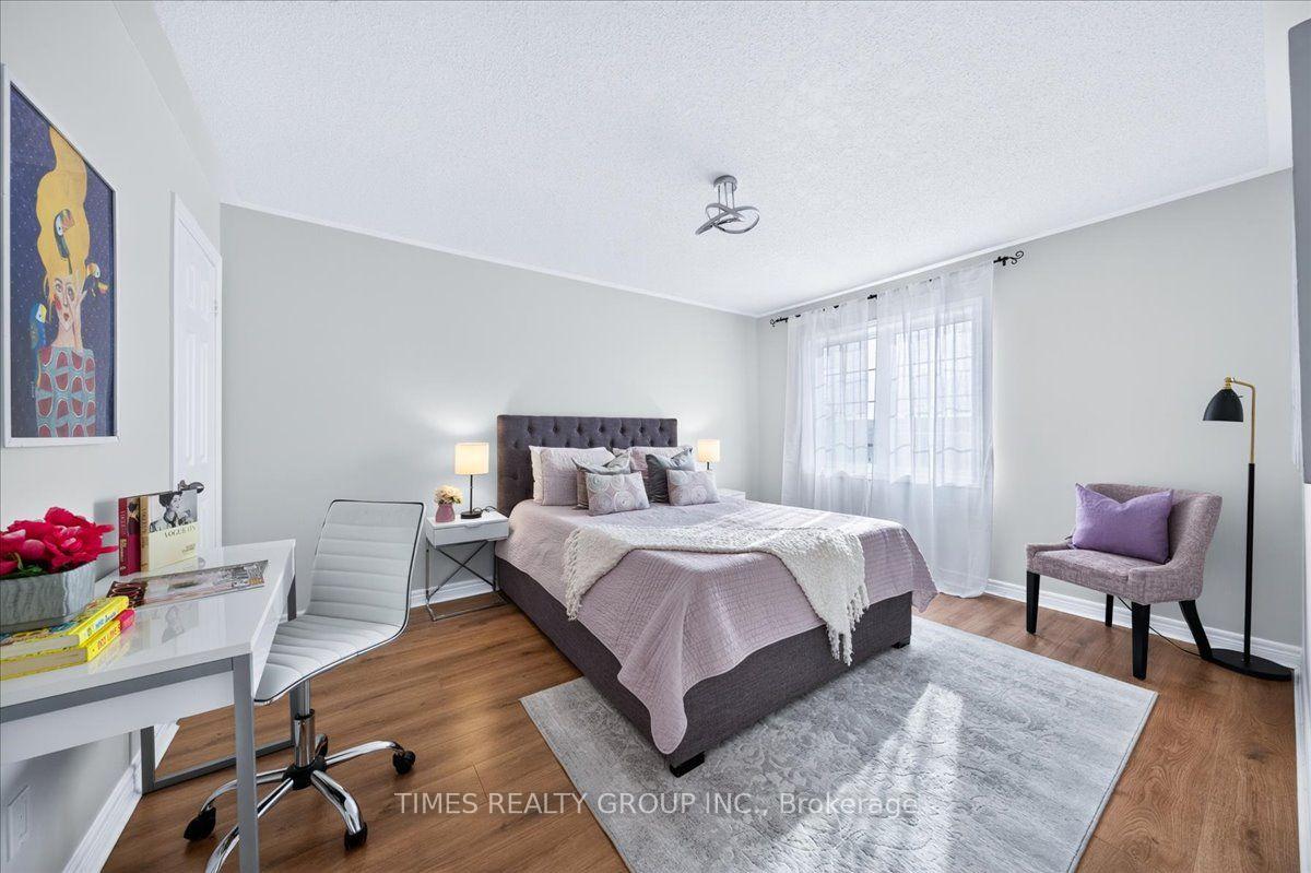 Photo 32 of 224 Westway Crescent, Vaughan, Concord — HOMEH