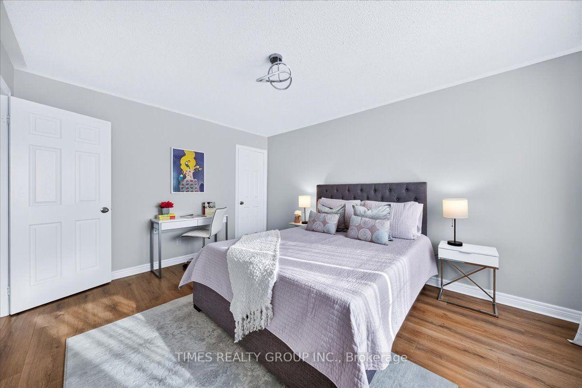 Photo 33 of 224 Westway Crescent, Vaughan, Concord — HOMEH