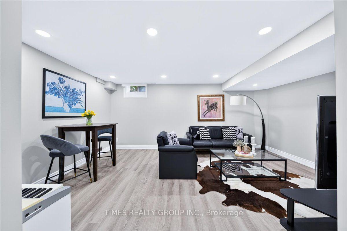 Photo 44 of 224 Westway Crescent, Vaughan, Concord — HOMEH
