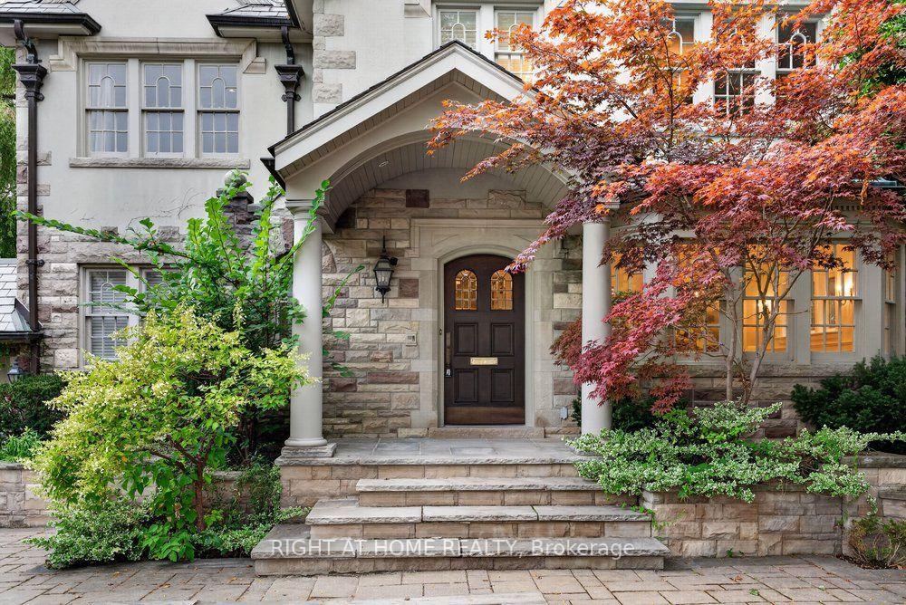 Photo 2 of 58 Old Forest Hill Road, Toronto, Forest Hill South — HOMEH