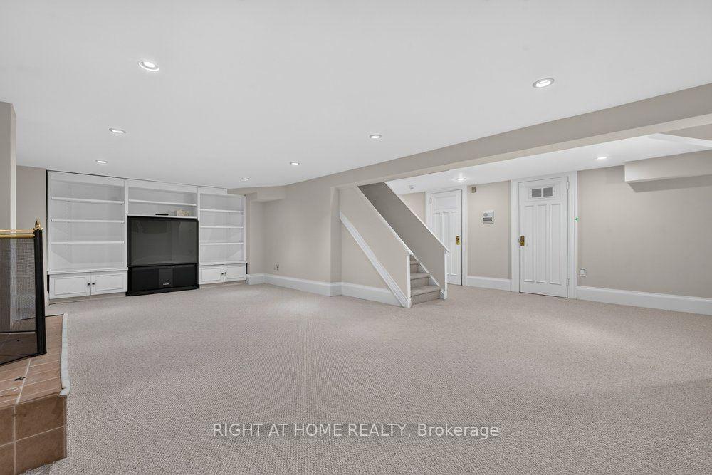 Photo 52 of 58 Old Forest Hill Road, Toronto, Forest Hill South — HOMEH