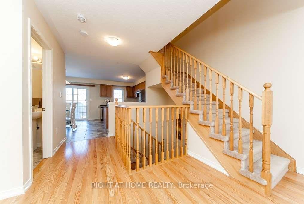 Photo 5 of 37 Comfort Way, Whitby, Blue Grass Meadows — HOMEH
