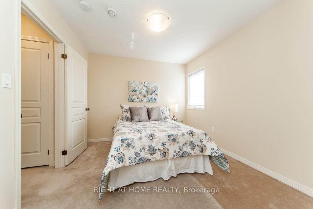 Photo 19 of 37 Comfort Way, Whitby, Blue Grass Meadows — HOMEH