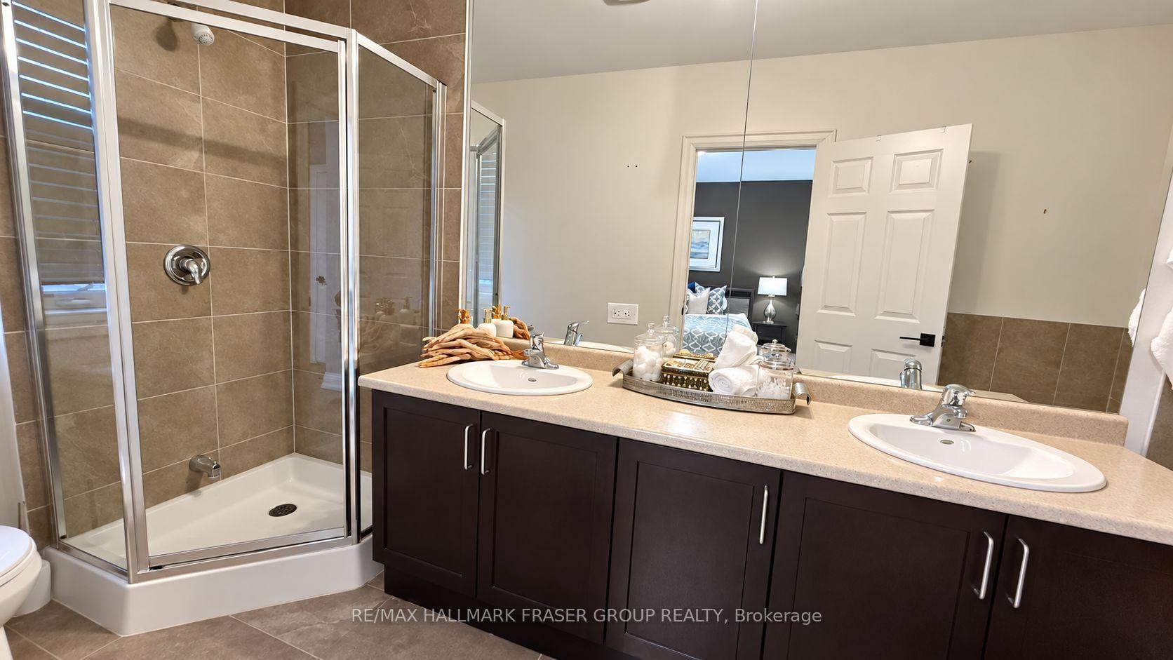 Photo 43 of 59 Kantium Way, Whitby, Pringle Creek — HOMEH