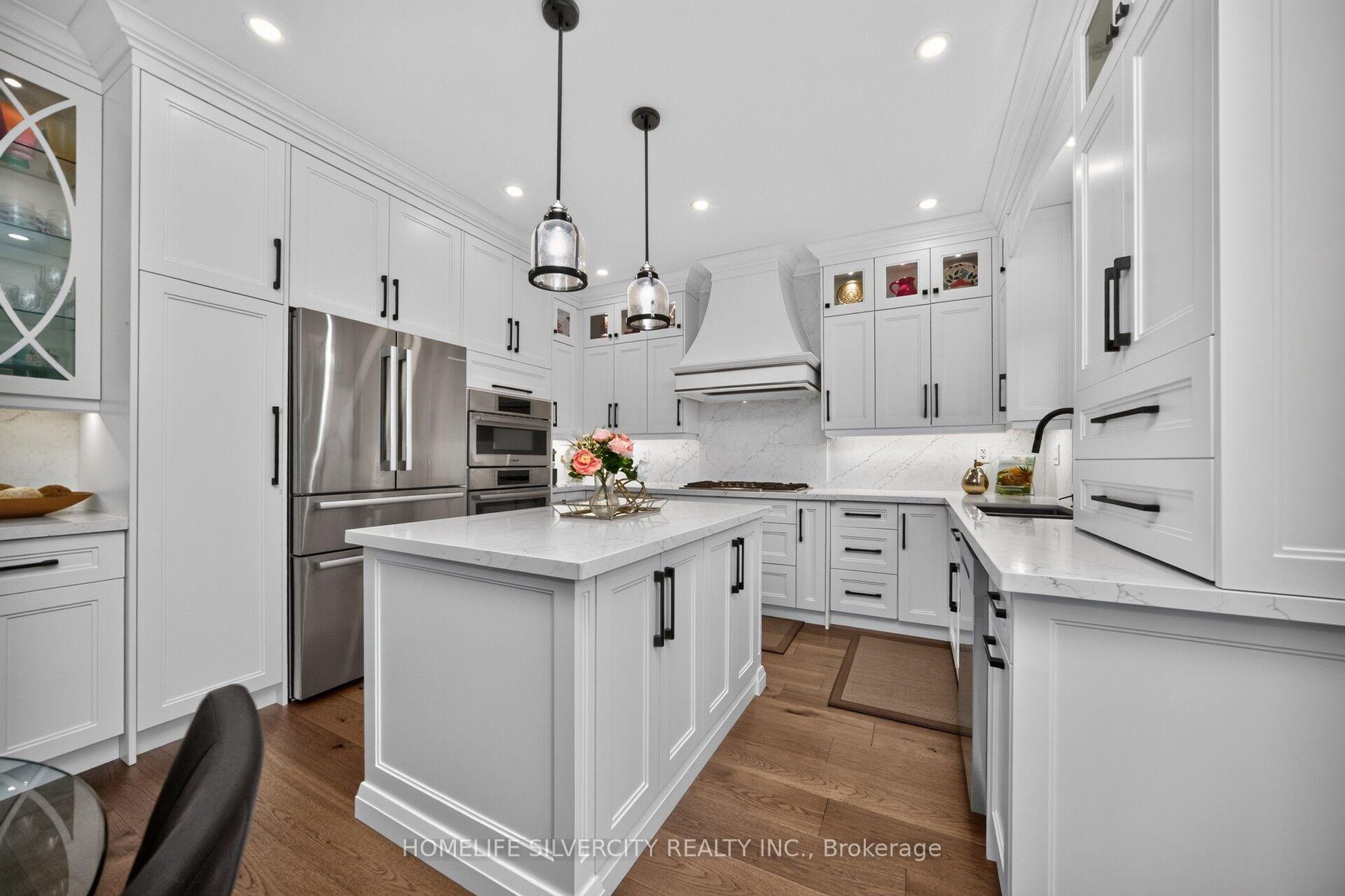 Photo 10 of 61 Fieldview Drive, Brampton, Bram East — HOMEH