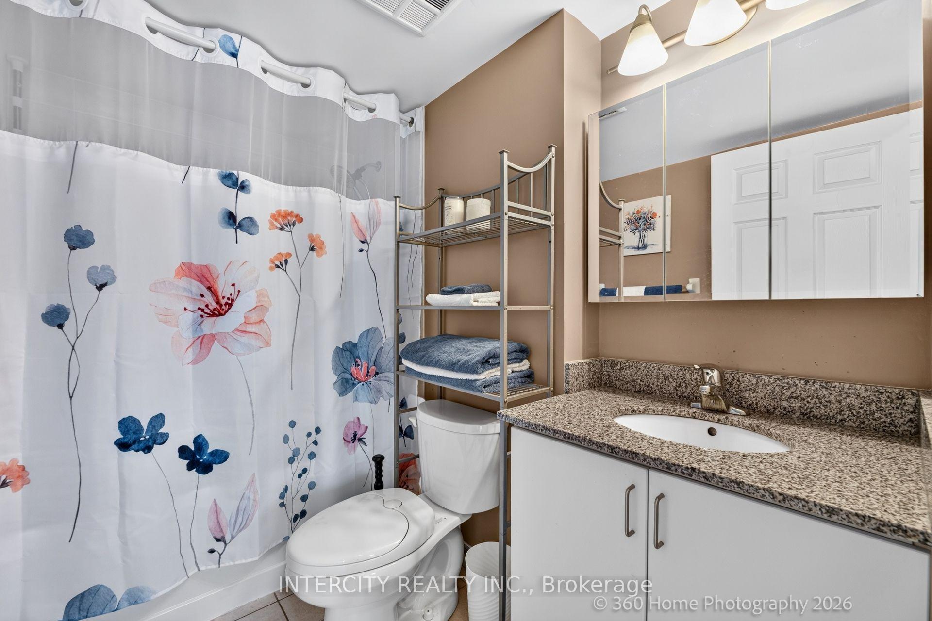 Photo 15 of Unit PH08, 185 Oneida Crescent, Richmond Hill, Langstaff — HOMEH