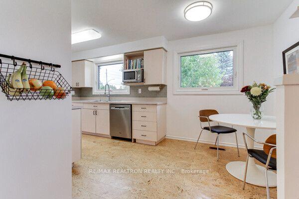 Photo 35 of 1 McDonald Drive, Aurora, Aurora Heights — HOMEH