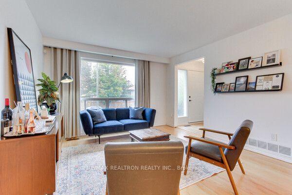 Photo 62 of 1 McDonald Drive, Aurora, Aurora Heights — HOMEH