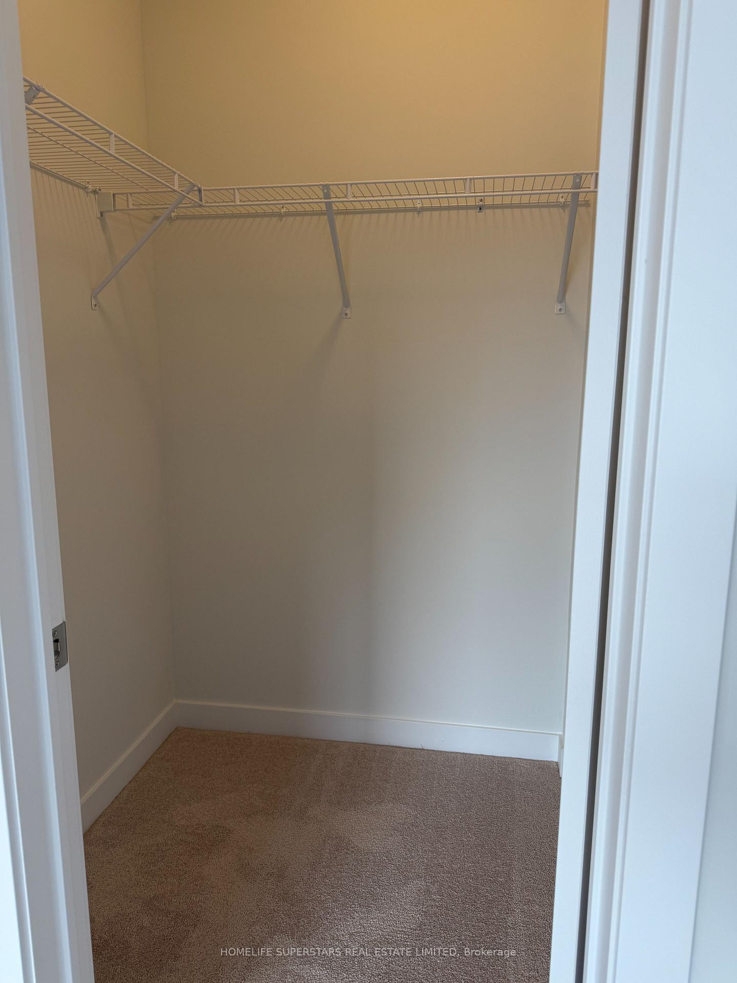 Photo 17 of 48 Danielle Moore Circle, Scarborough, Bendale — HOMEH