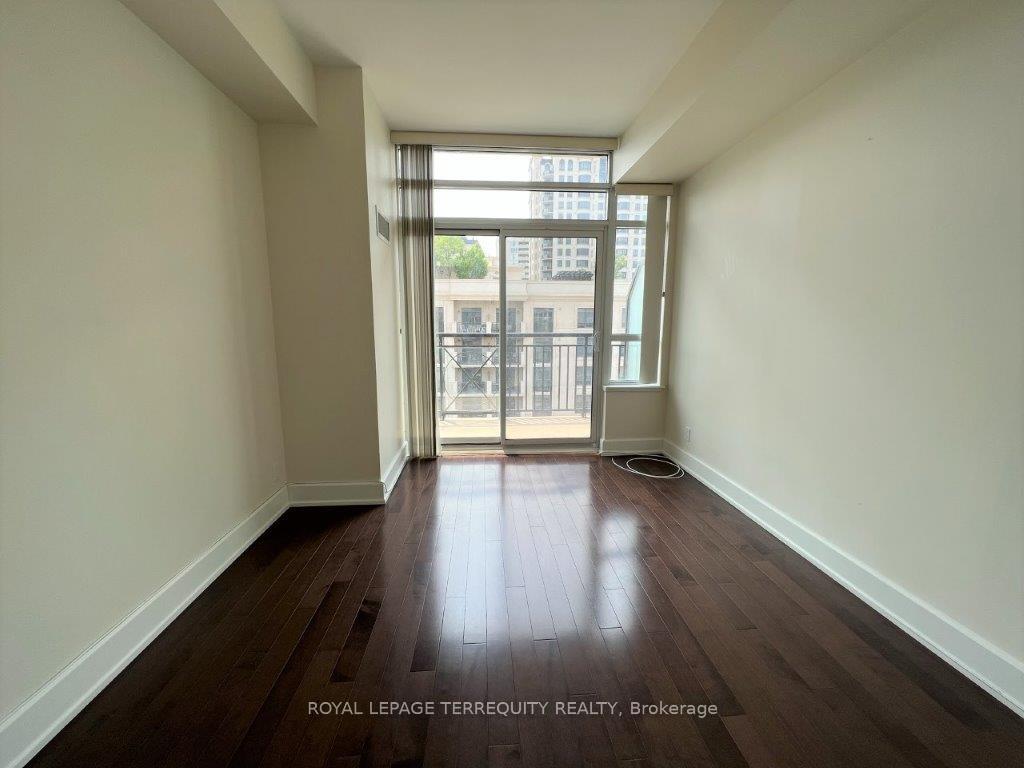 Photo 14 of Unit 609, 676 Sheppard Avenue E, North York, Bayview Village — HOMEH