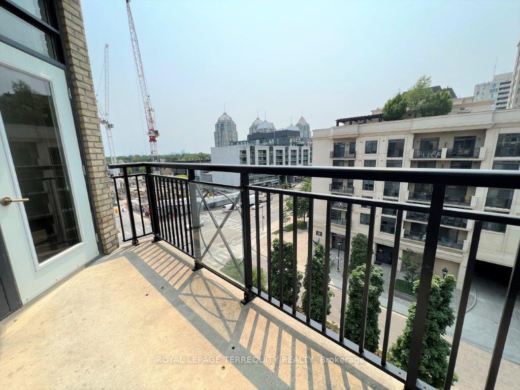 Photo 19 of Unit 609, 676 Sheppard Avenue E, North York, Bayview Village — HOMEH