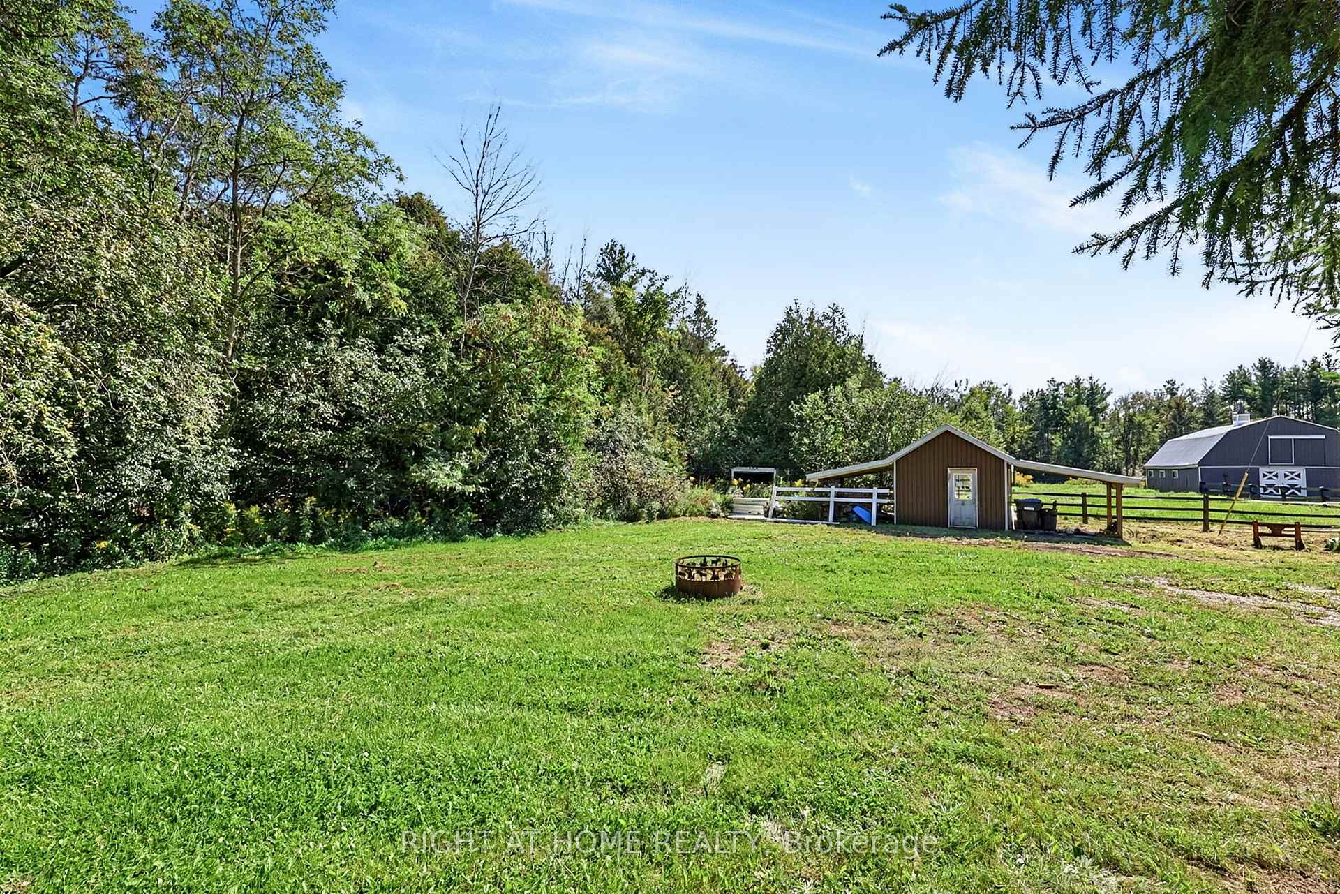 Photo 52 of 323 First Line S, Oro-Medonte, Rural Oro-Medonte — HOMEH