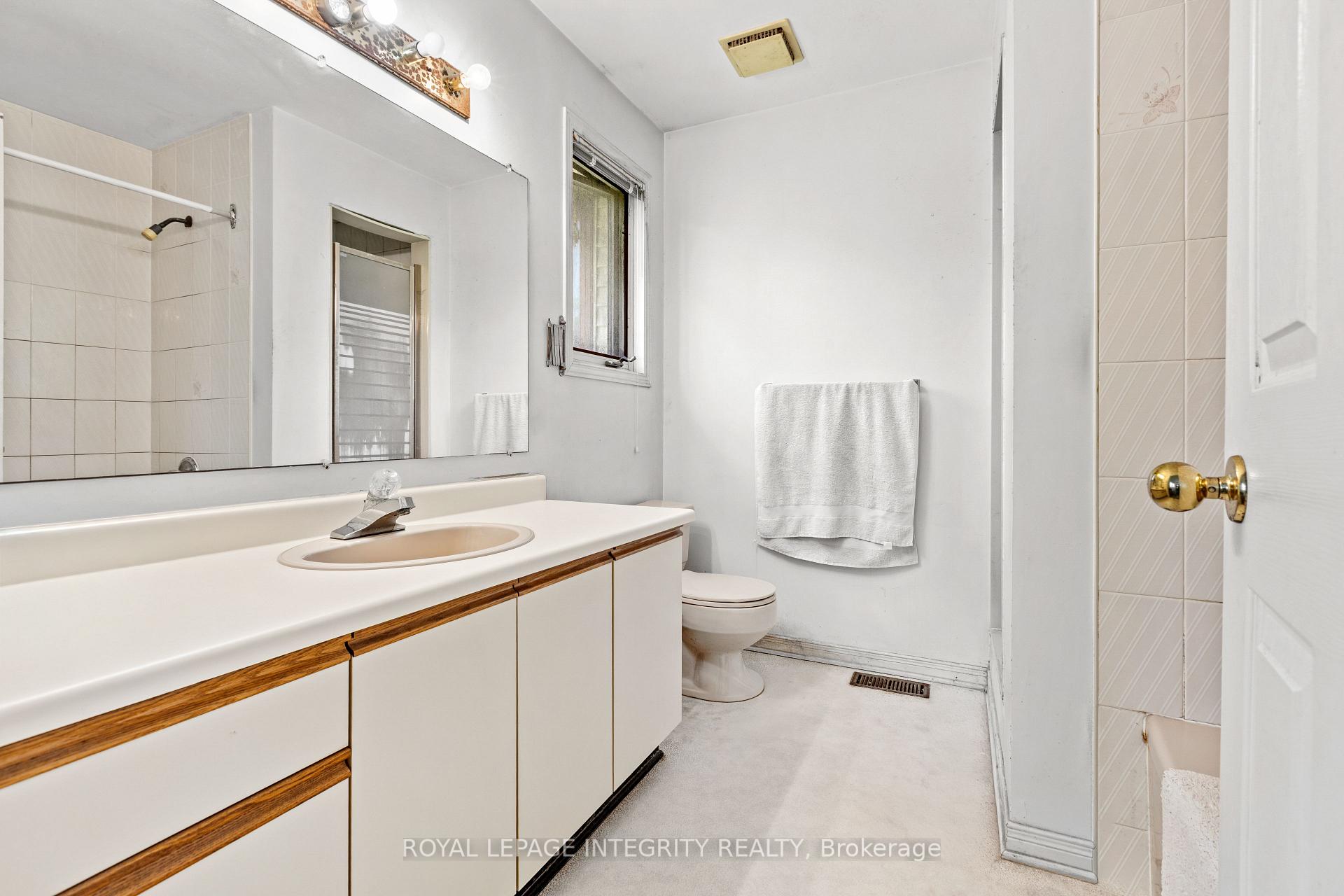 Photo 27 of 1702 Century Road, Ottawa, Manotick South to Roger Stevens — HOMEH