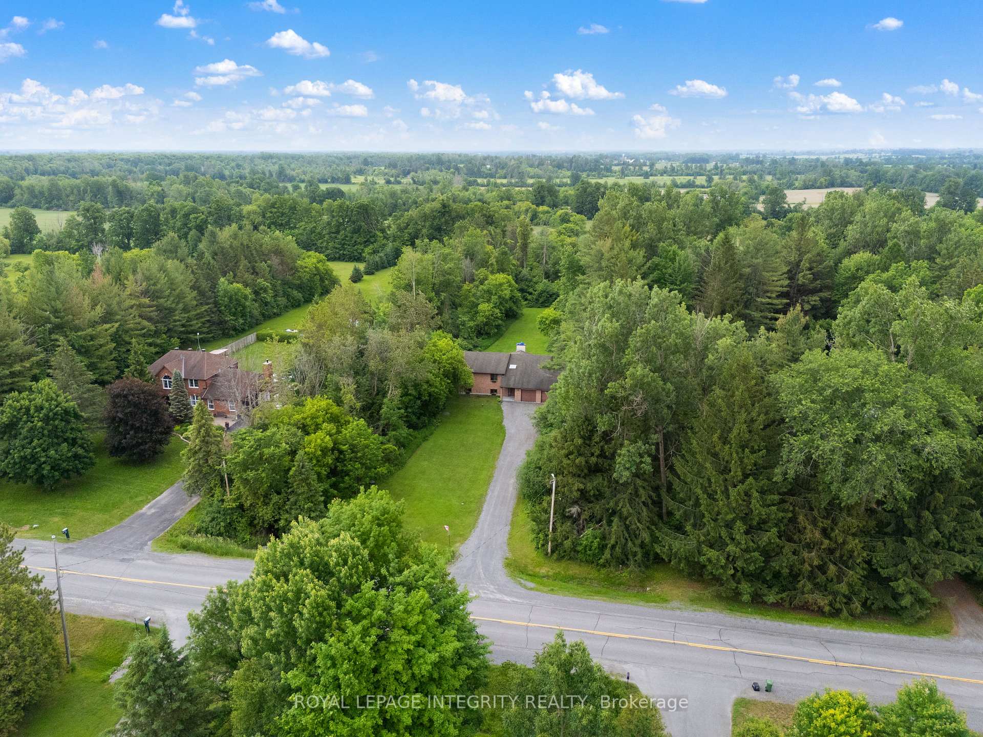 Photo 36 of 1702 Century Road, Ottawa, Manotick South to Roger Stevens — HOMEH