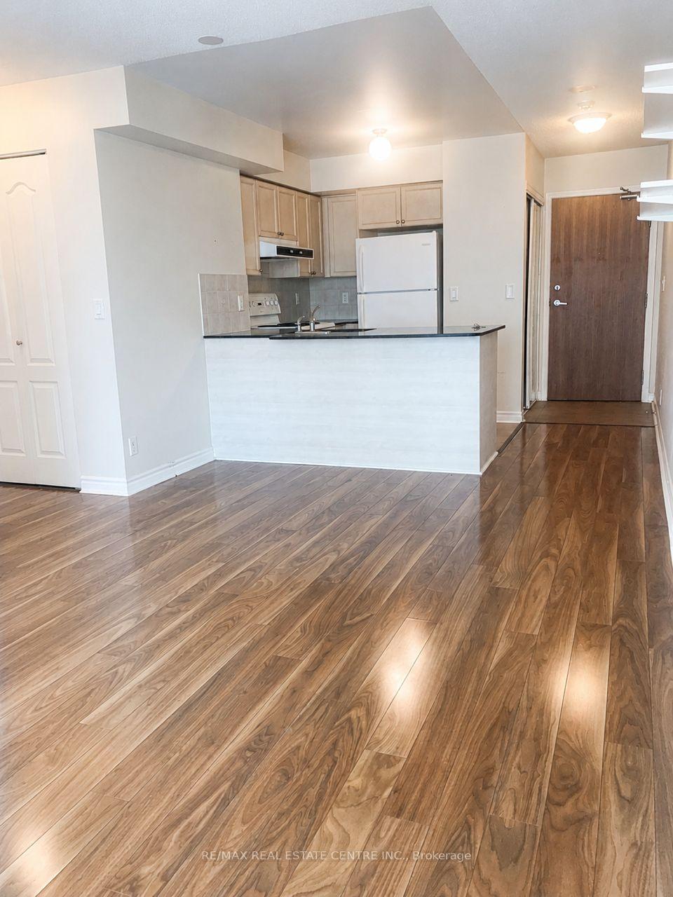 Photo 19 of Unit 1205, 33 Elm Drive, Mississauga, City Centre — HOMEH