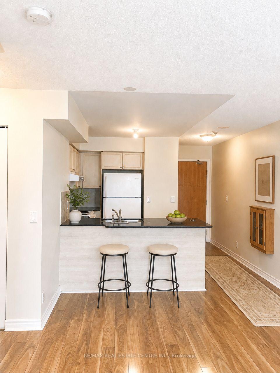 Photo 24 of Unit 1205, 33 Elm Drive, Mississauga, City Centre — HOMEH