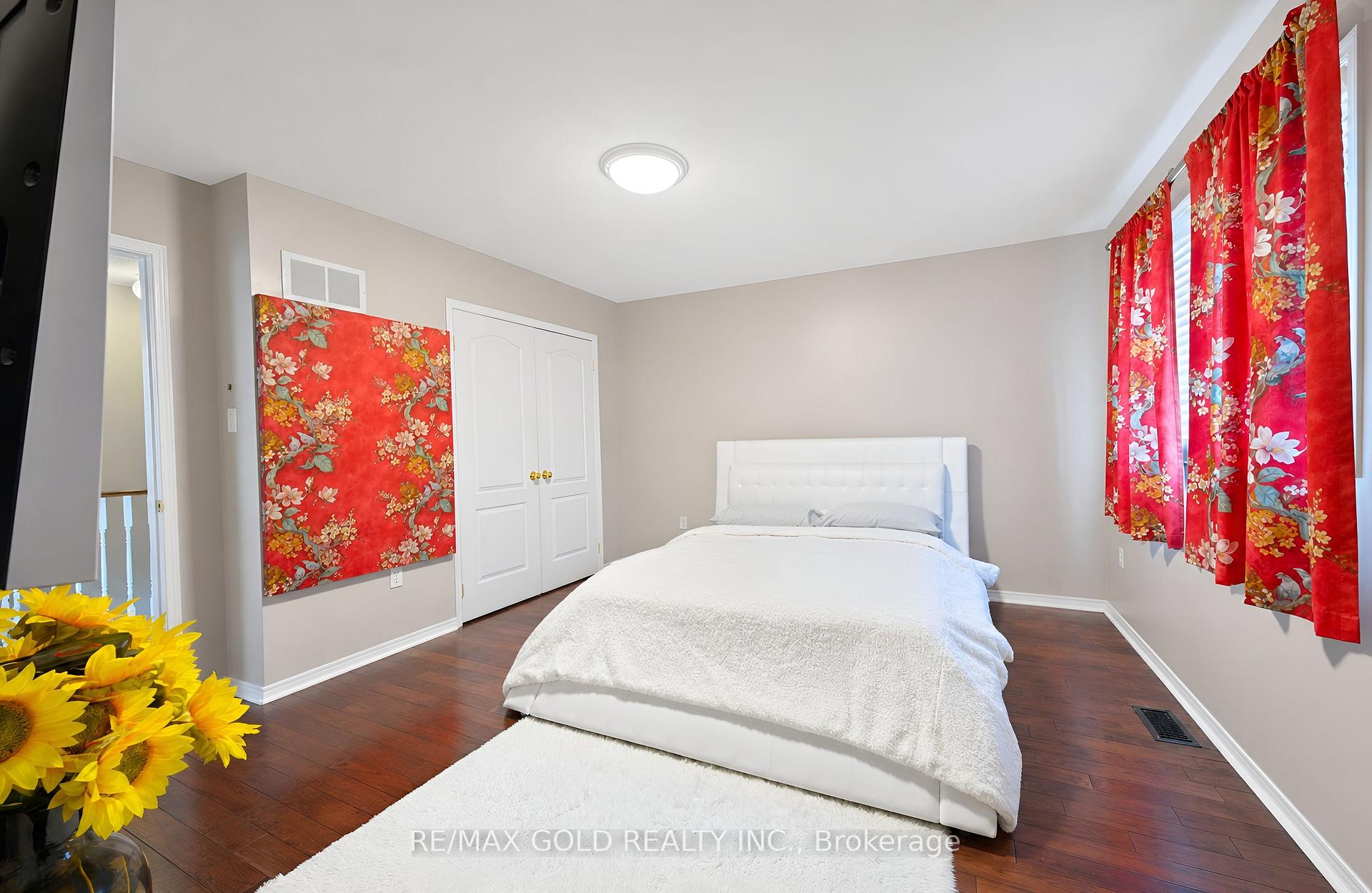 Photo 21 of 19 Florence Drive, Brampton, Fletcher's Meadow — HOMEH