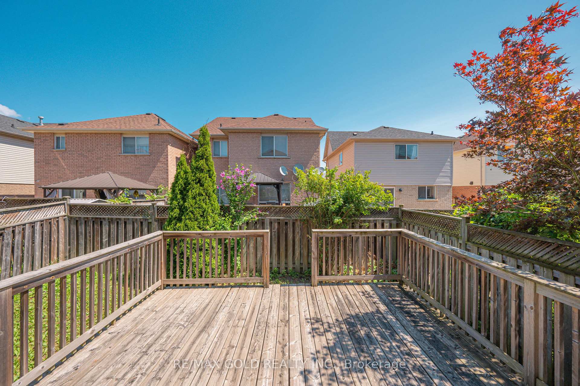Photo 39 of 19 Florence Drive, Brampton, Fletcher's Meadow — HOMEH